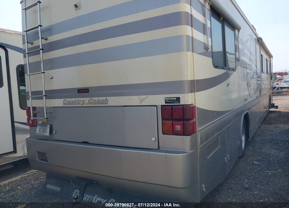 1999 COUNTRY COACH INTRIGUE VIN: 4U7B5EK12X1101174