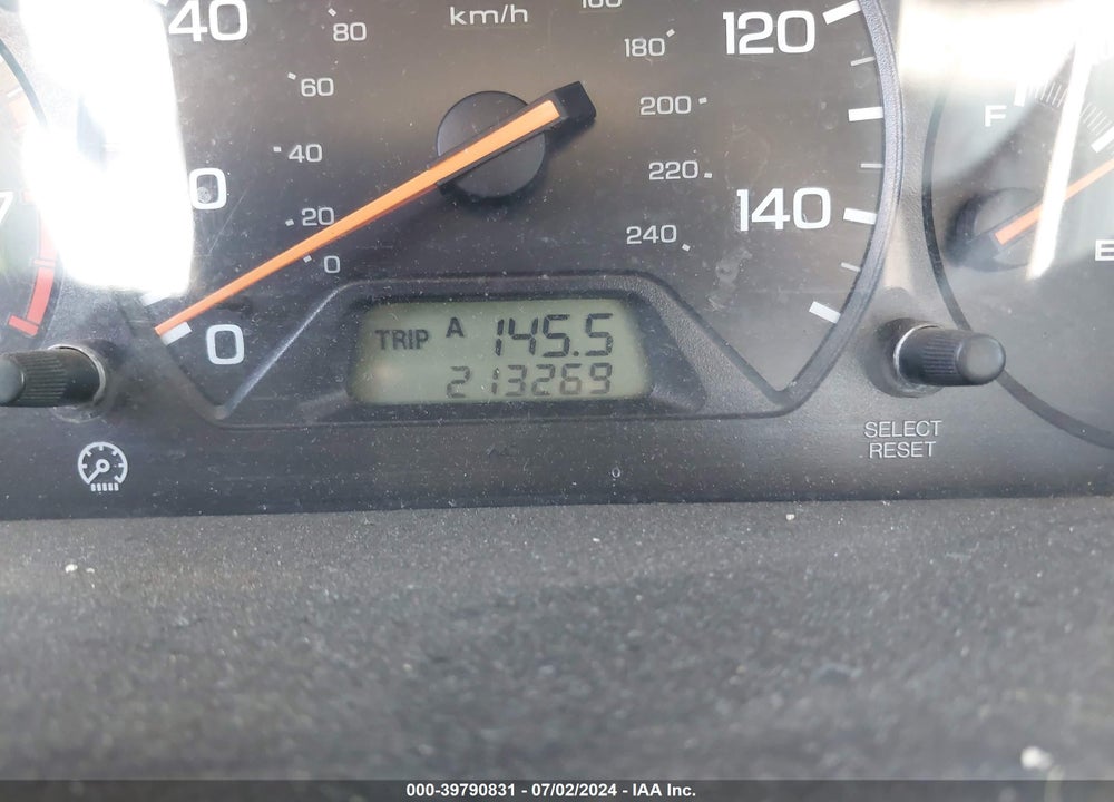 2002 HONDA ACCORD 2.3 LX VIN: 3HGCG66592G705703