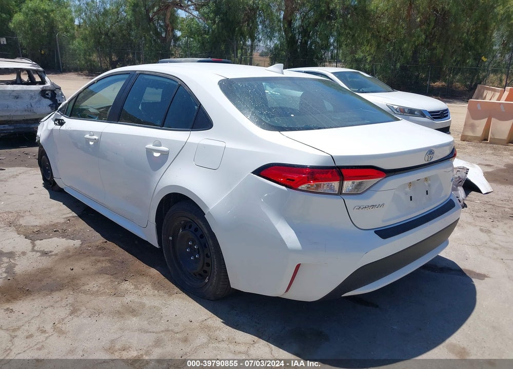 2021 TOYOTA COROLLA LE VIN: 5YFEPMAE7MP265268