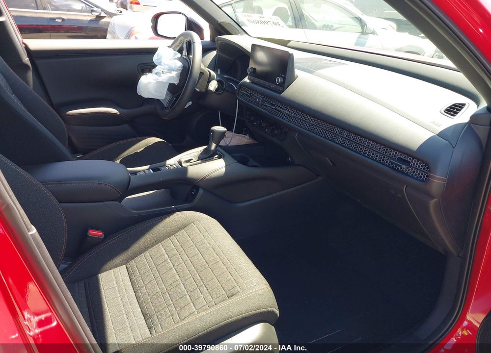 2025 HONDA HR-V 2WD SPORT VIN: 3CZRZ1H55SM700206