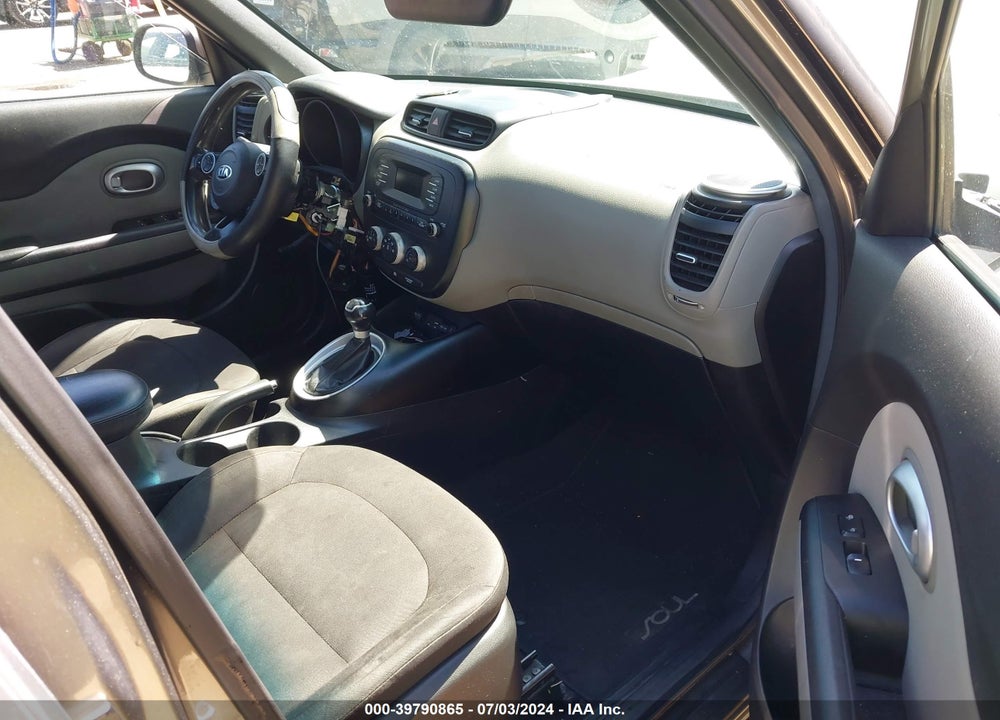 2015 KIA SOUL VIN: KNDJN2A2XF7190987
