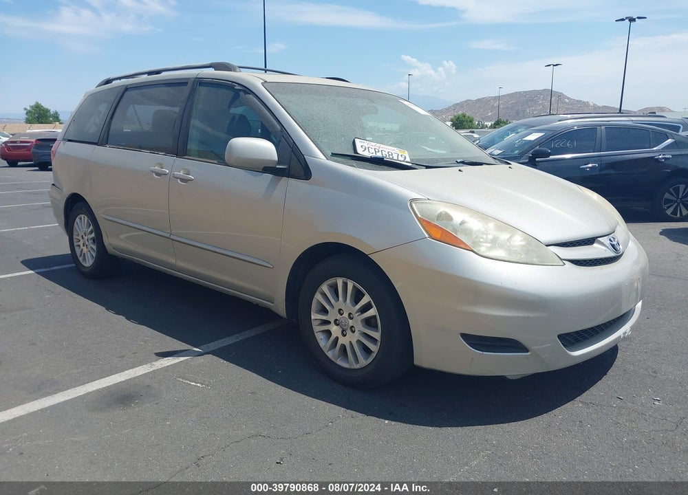 2008 TOYOTA SIENNA XLE VIN: 5TDZK22C68S141605
