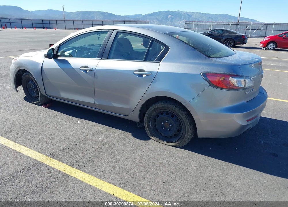 2013 MAZDA 3 I SPORT VIN: JM1BL1U78D1713399