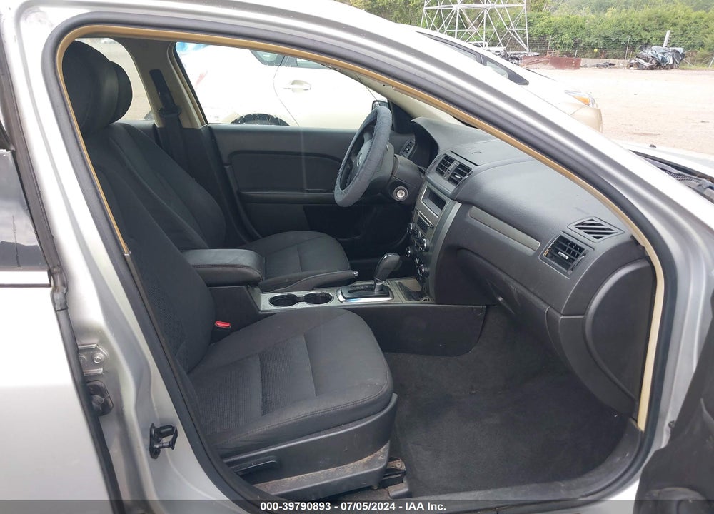 2011 FORD FUSION SE VIN: 3FAHP0HA5BR143675