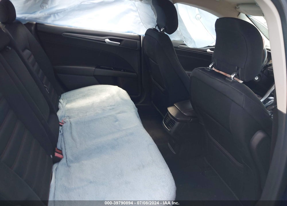 2013 FORD FUSION SE VIN: 3FA6P0HR0DR368294