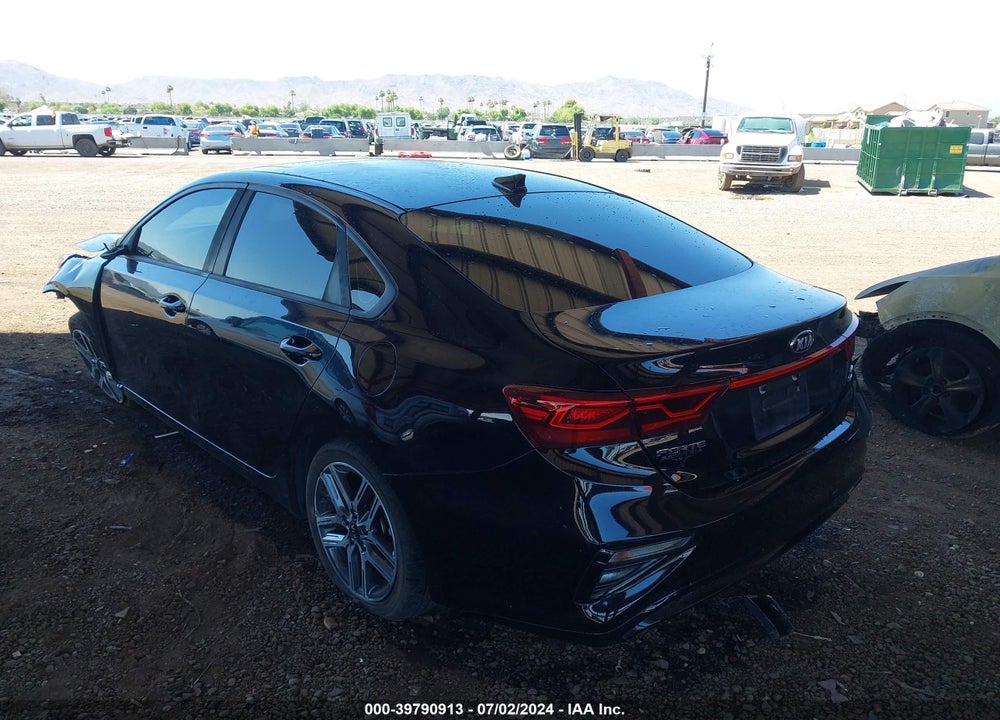 2019 KIA FORTE S VIN: 3KPF34AD0KE023802