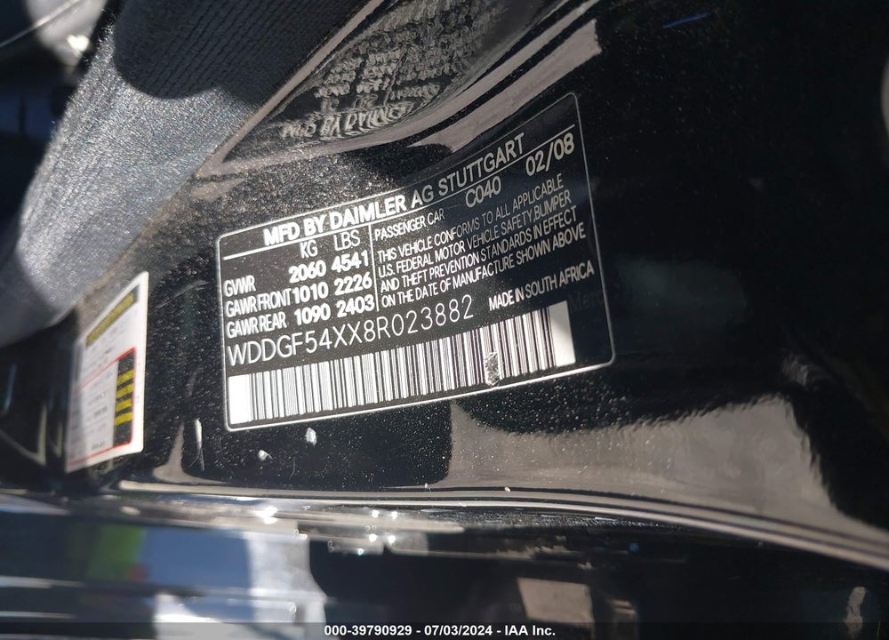 2008 MERCEDES-BENZ C 300 LUXURY/SPORT VIN: WDDGF54XX8R023882
