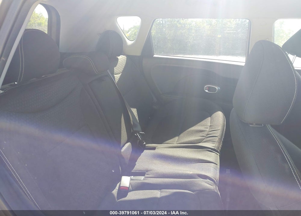 2015 KIA SOUL VIN: KNDJP3A54F7196388
