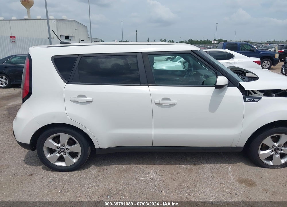 2017 KIA SOUL VIN: KNDJN2A26H7887446