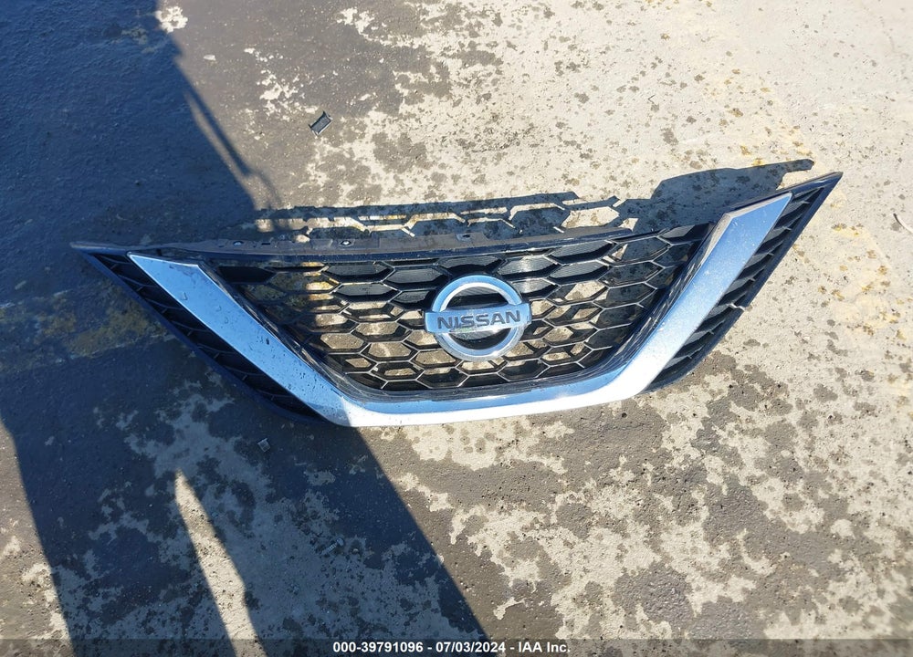 2017 NISSAN SENTRA SR VIN: 3N1AB7AP7HY266672