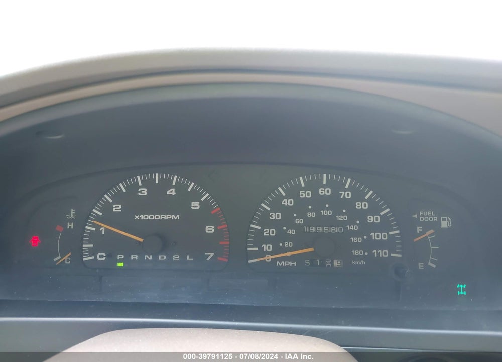 1998 TOYOTA 4RUNNER SR5 V6 LIMITED VIN: JT3HN87R6W9017885