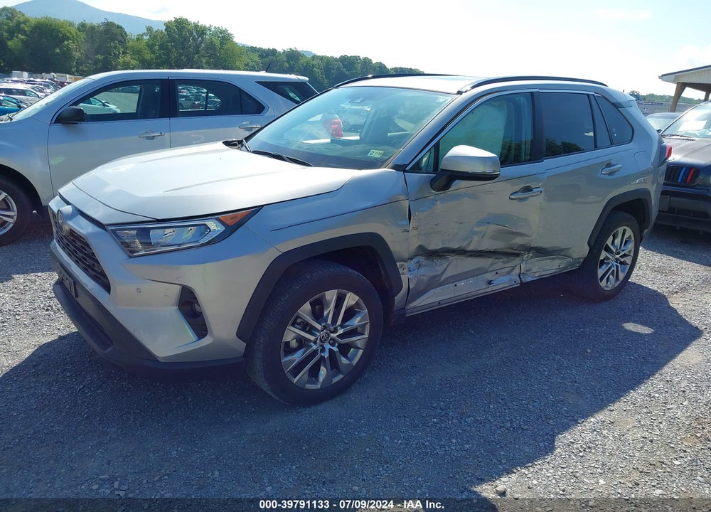 2021 TOYOTA RAV4 XLE PREMIUM VIN: 2T3A1RFVXMC183385