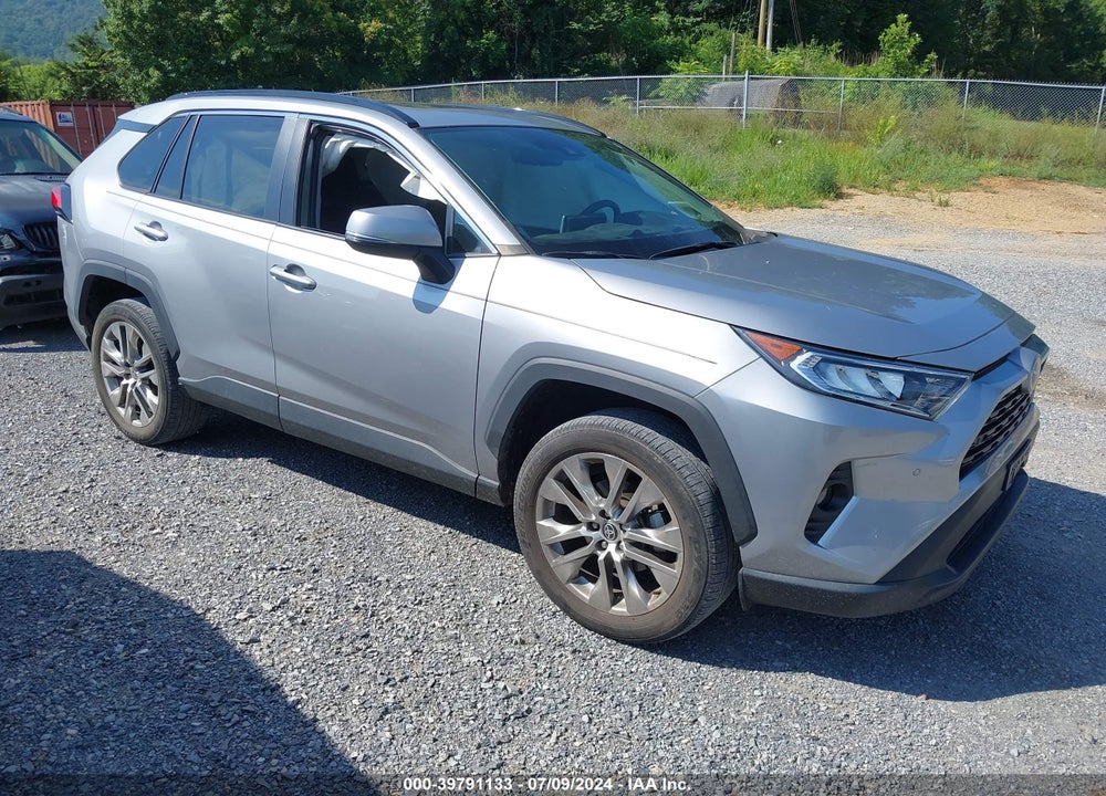2021 TOYOTA RAV4 XLE PREMIUM VIN: 2T3A1RFVXMC183385