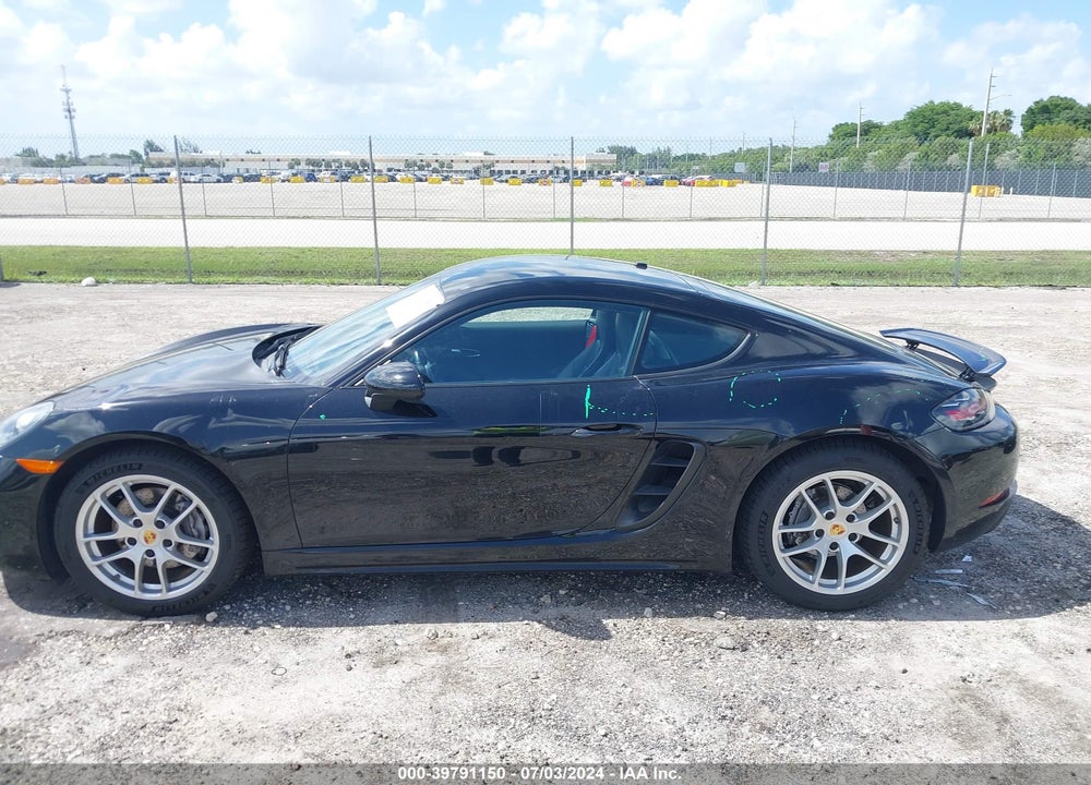 2018 PORSCHE 718 CAYMAN VIN: WP0AA2A88JS260105