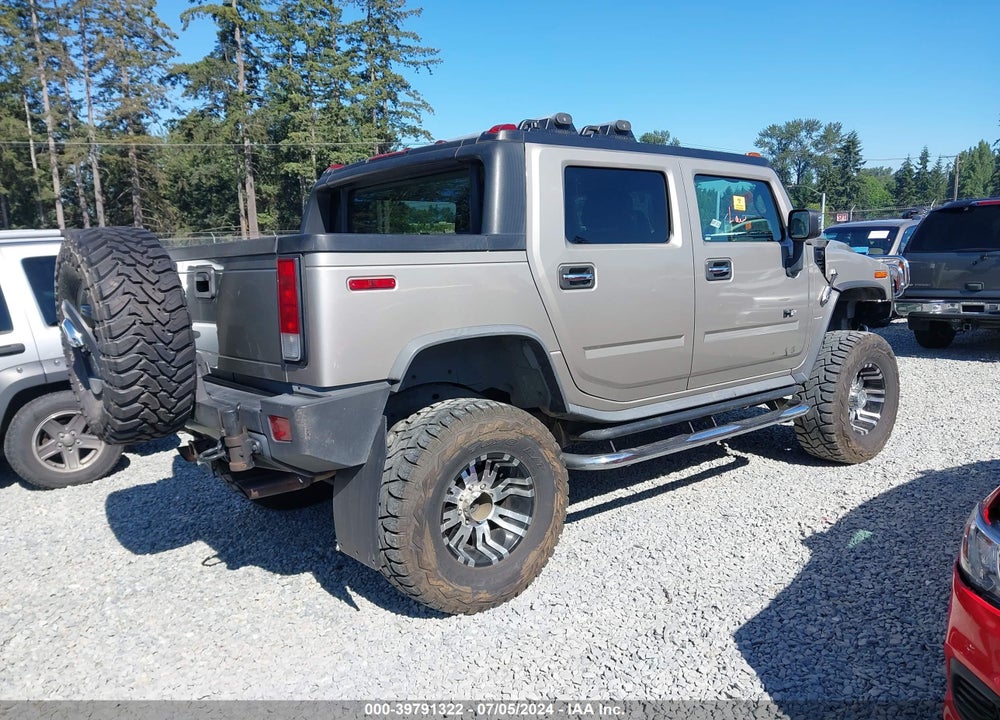2007 HUMMER H2 SUT VIN: 5GRGN22U17H108858