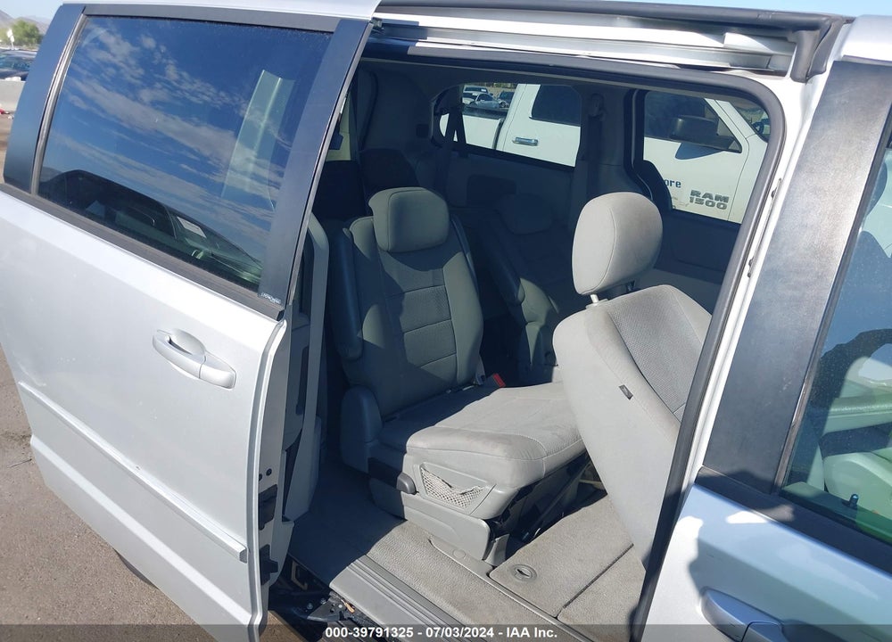 2009 DODGE GRAND CARAVAN SE VIN: 2D8HN44E49R682547