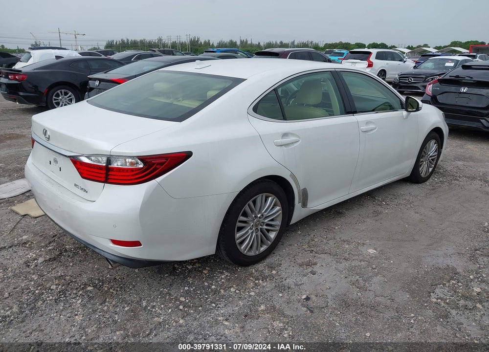 2013 LEXUS ES 350 VIN: JTHBK1GG2D2077344