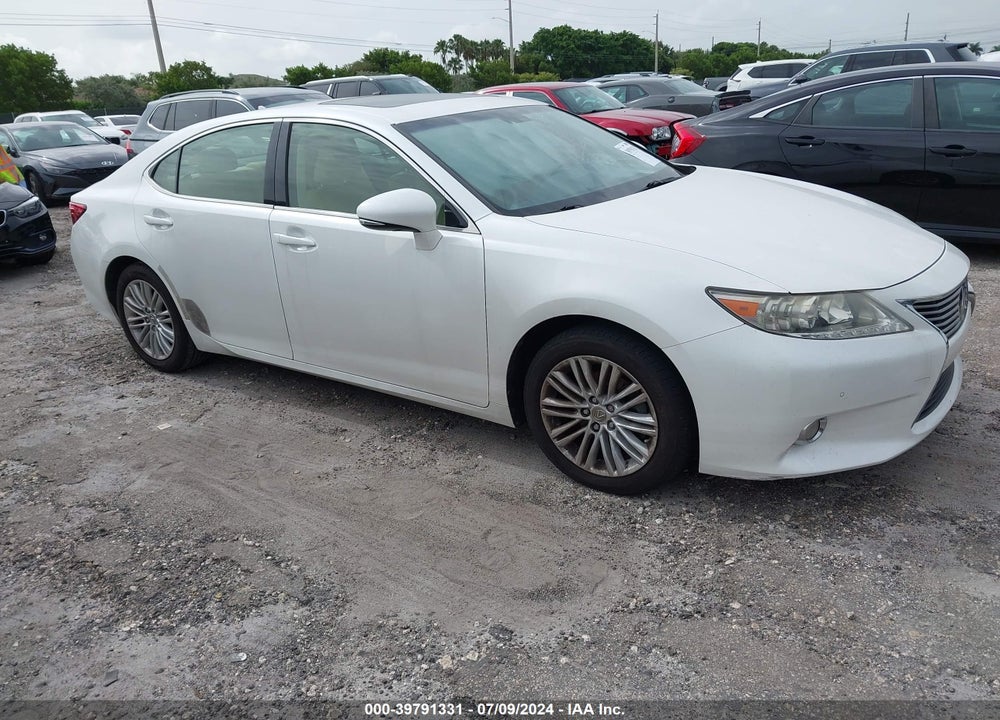 2013 LEXUS ES 350 VIN: JTHBK1GG2D2077344