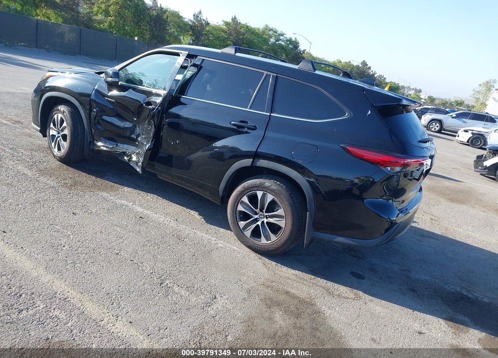 2021 TOYOTA HIGHLANDER HYBRID XLE VIN: 5TDHARAH4MS011787