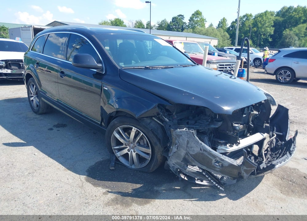 2014 AUDI Q7 3.0 TDI PREMIUM VIN: WA1WMAFEXED015946