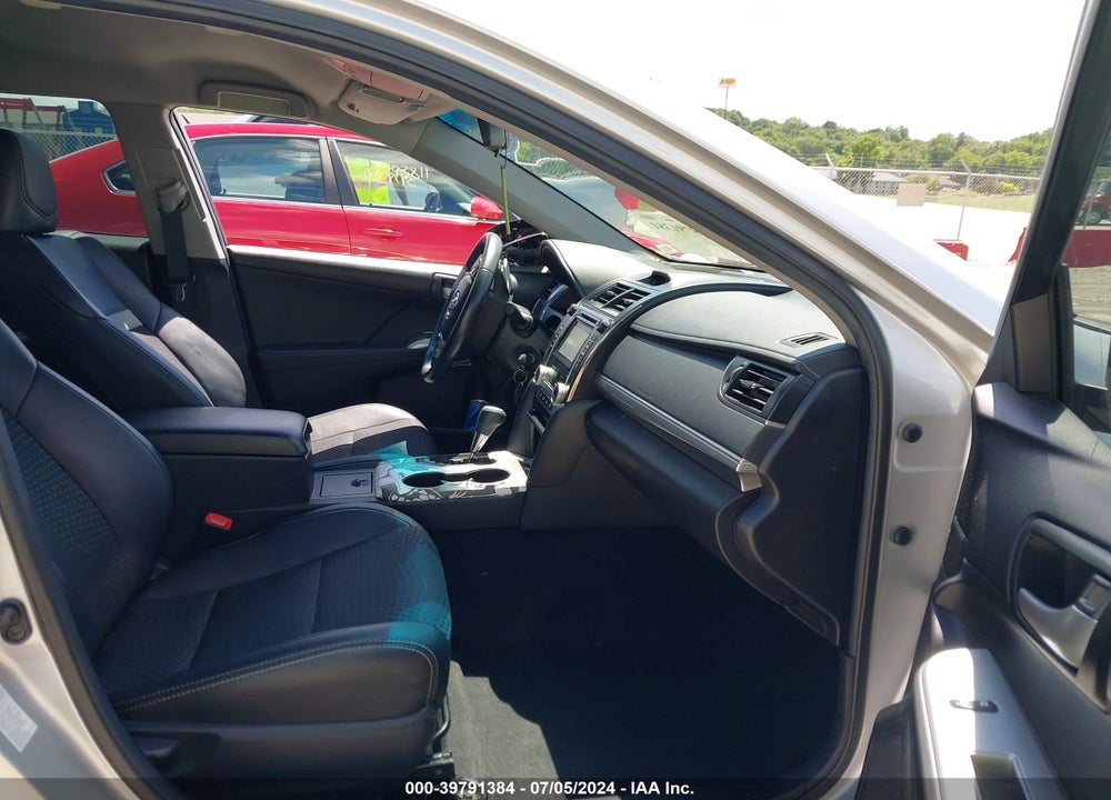2014 TOYOTA CAMRY SE VIN: 4T1BF1FK7EU772531