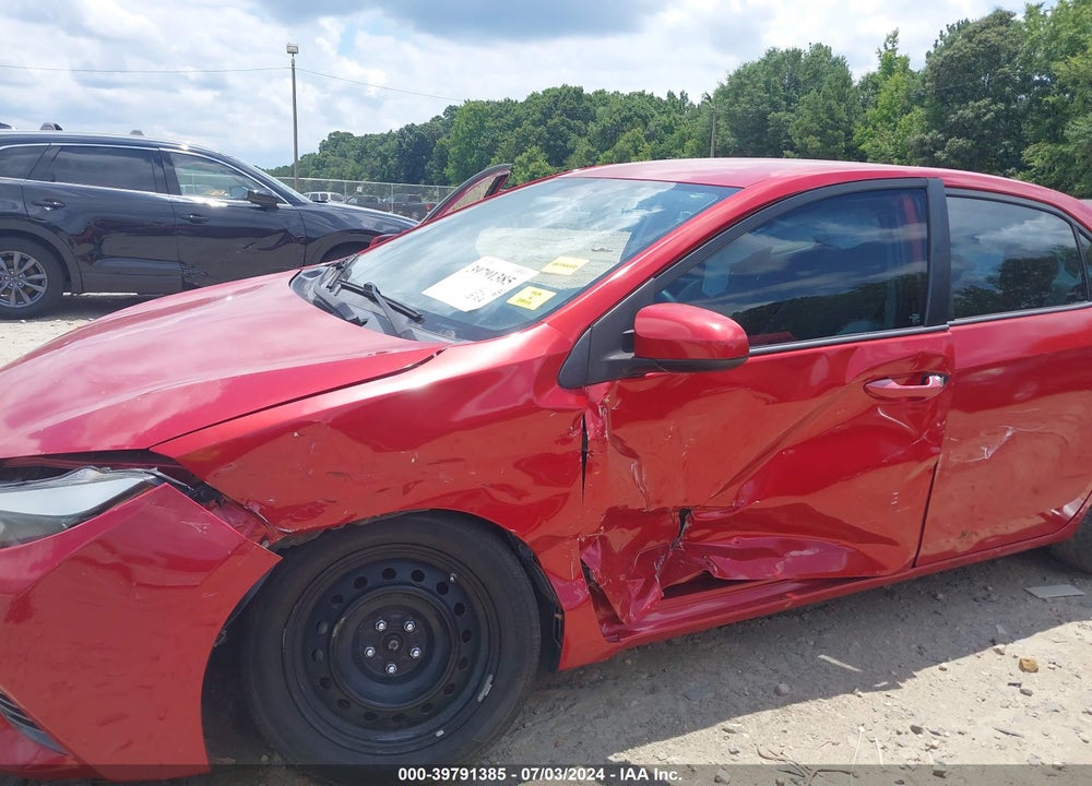 2016 TOYOTA COROLLA LE VIN: 5YFBURHE1GP568565