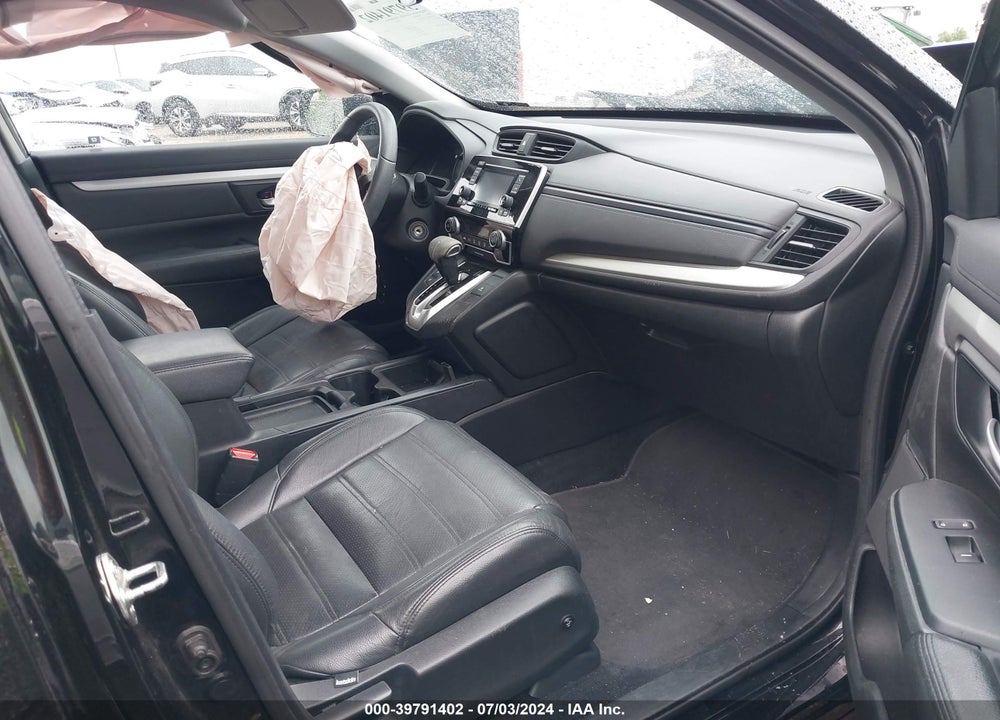 2018 HONDA CR-V LX VIN: 5J6RW6H3XJL002257