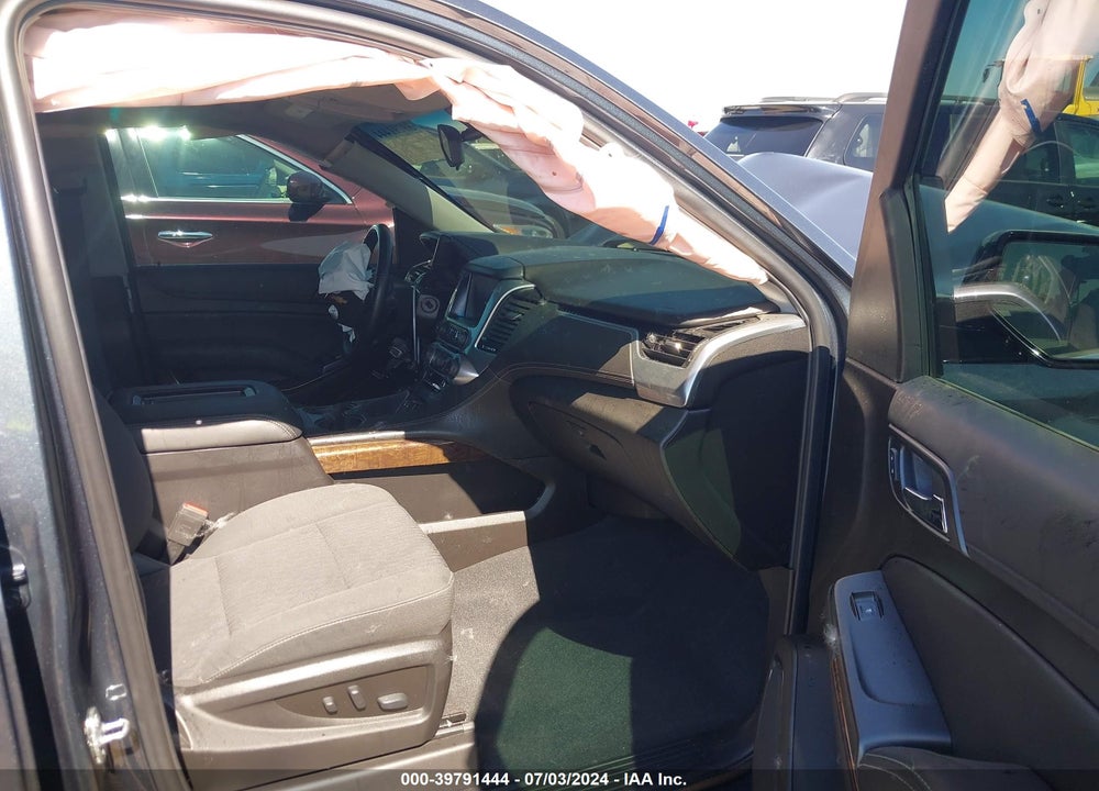 2019 CHEVROLET TAHOE LS VIN: 1GNSCAKC2KR257325