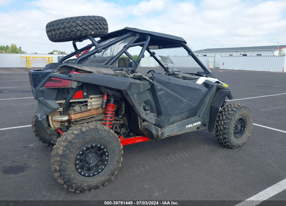 2021 POLARIS RZR PRO XP ULTIMATE VIN: 3NSRAD920MG618922