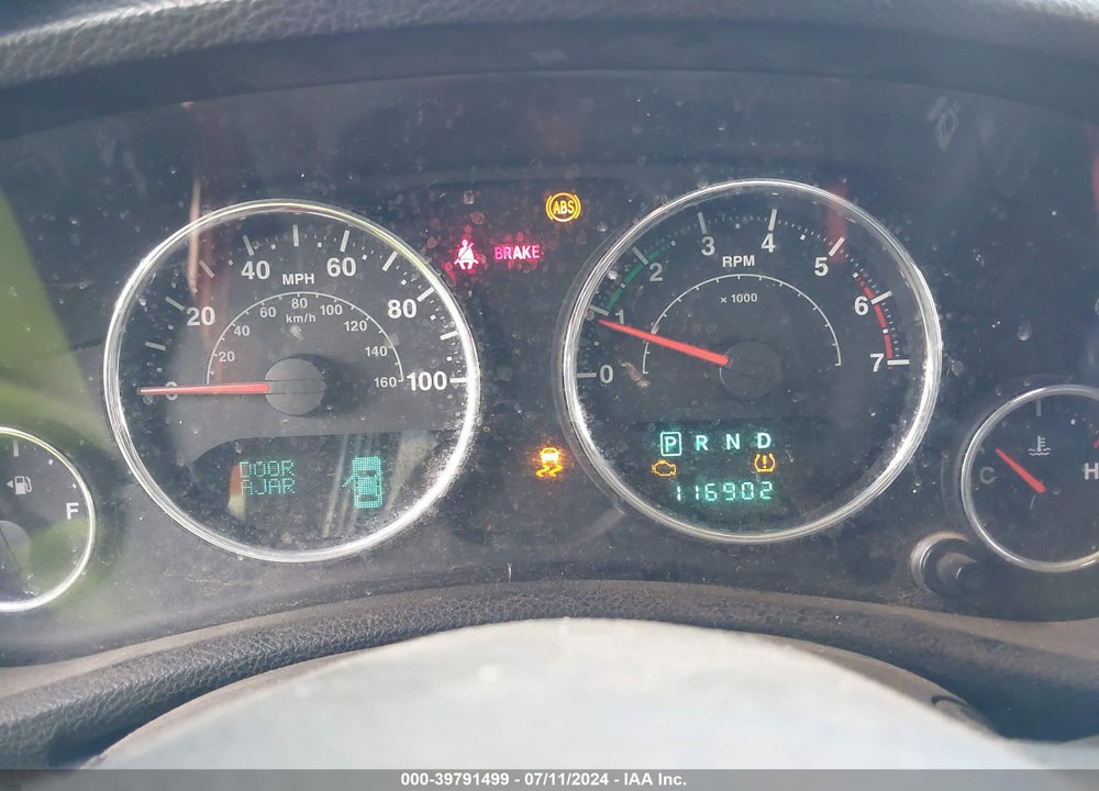 2011 JEEP WRANGLER UNLIMITED SPORT VIN: 1J4BA3H1XBL636392