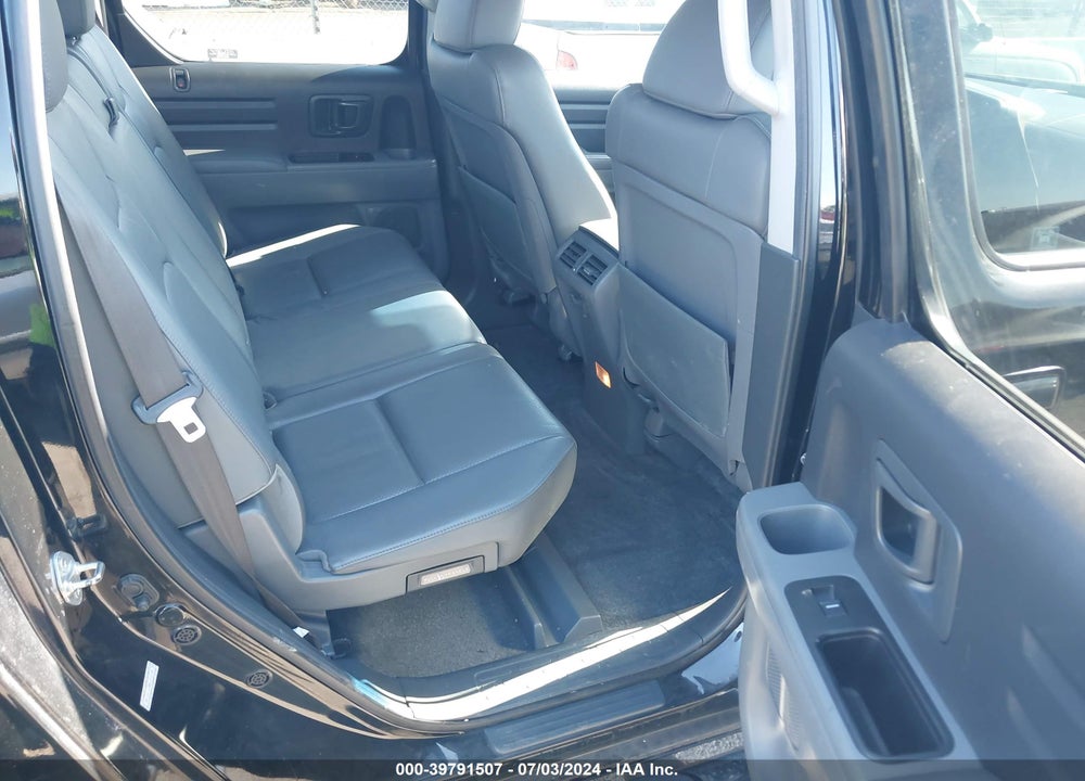 2008 HONDA RIDGELINE RTL VIN: 2HJYK16588H505552