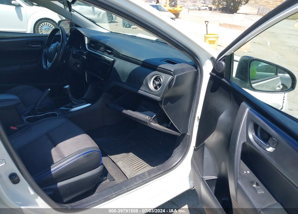 2019 TOYOTA COROLLA SE VIN: 5YFBURHE8KP908268