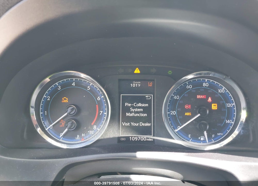 2019 TOYOTA COROLLA SE VIN: 5YFBURHE8KP908268