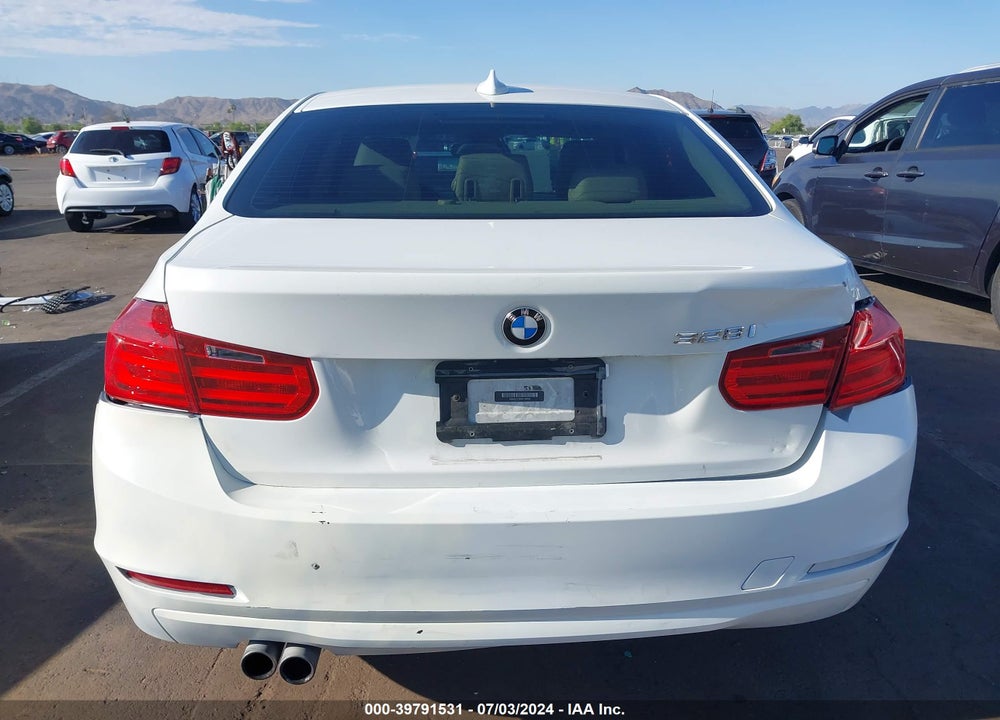 2014 BMW 328I VIN: WBA3C1C50EK109052