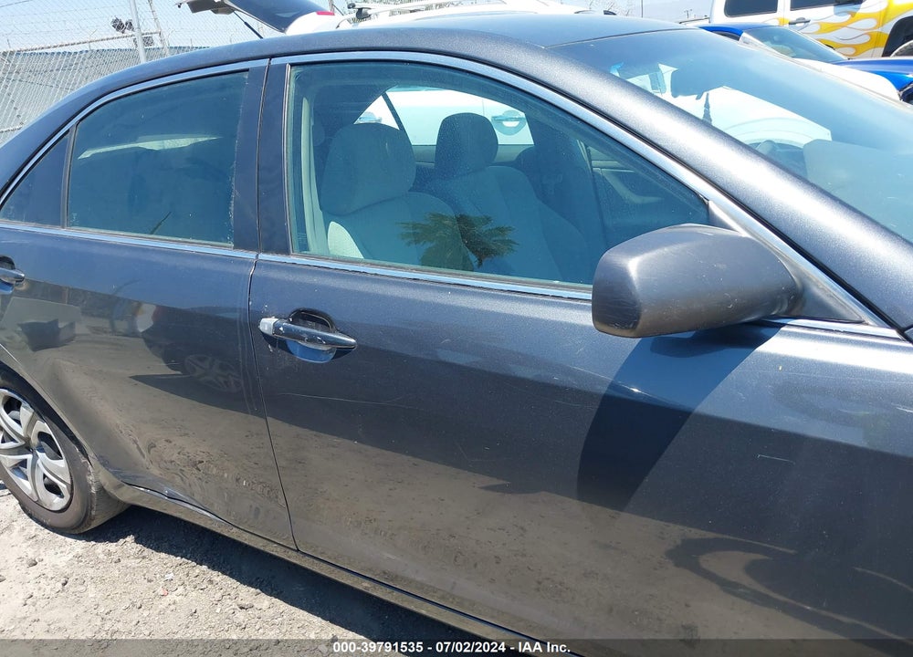 2008 TOYOTA CAMRY LE VIN: 4T1BE46K78U749579