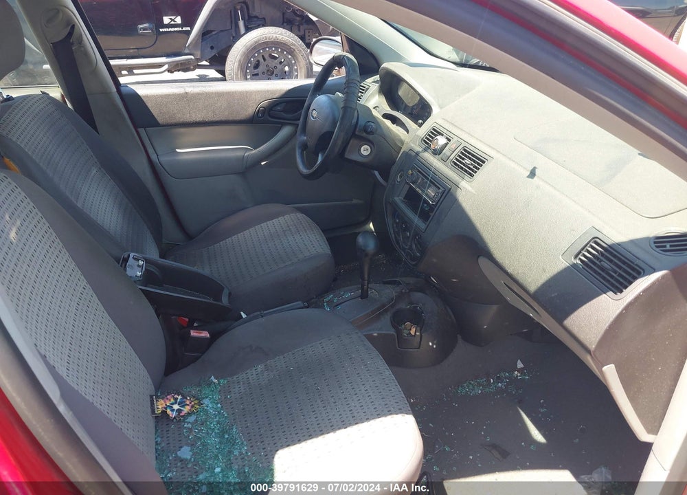 2006 FORD FOCUS ZX4 VIN: 1FAHP34N66W235486