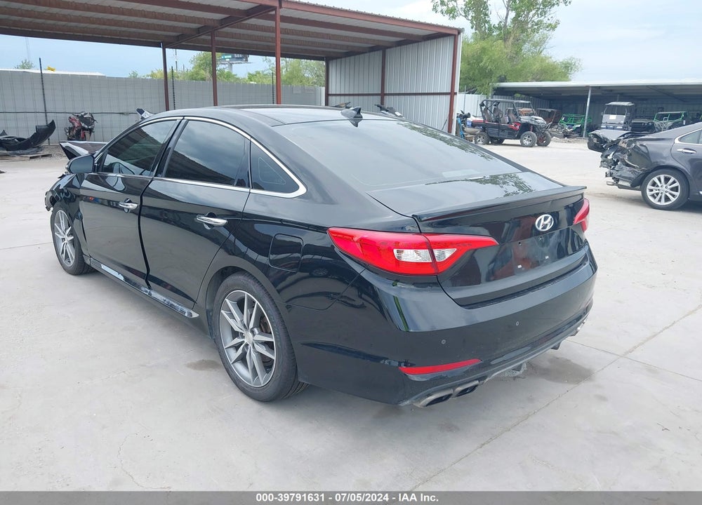 2015 HYUNDAI SONATA SPORT 2.0T VIN: 5NPE34ABXFH050369