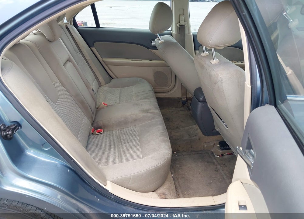 2011 FORD FUSION SE VIN: 3FAHP0HAXBR345833