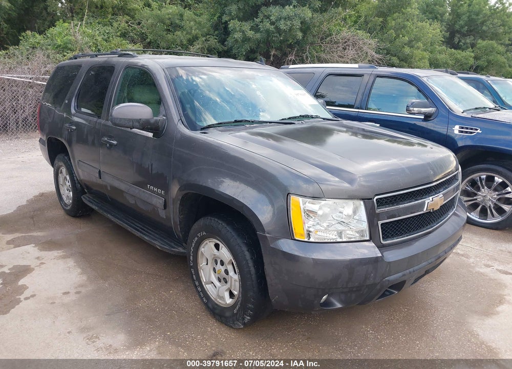 2010 CHEVROLET TAHOE LT VIN: 1GNUKBE06AR256325