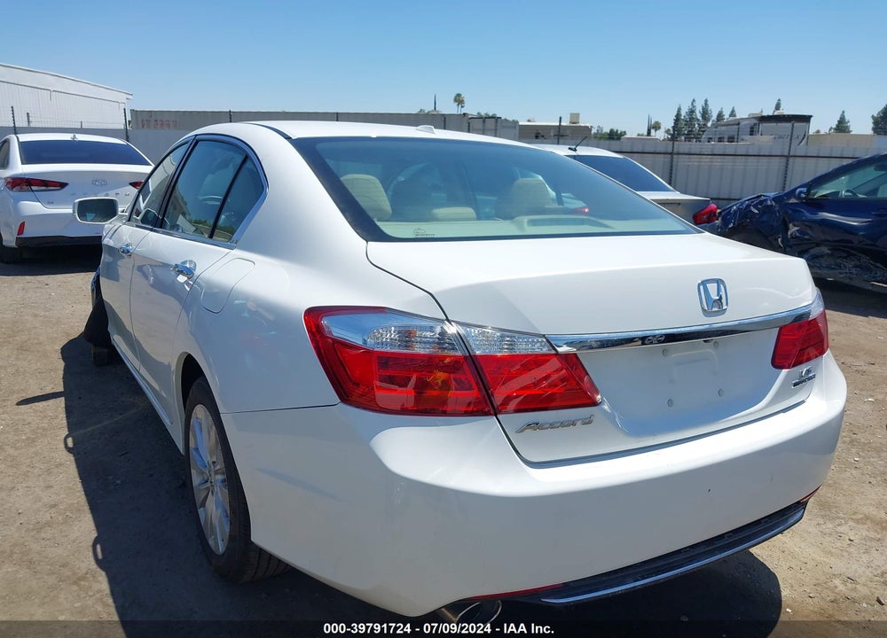 2014 HONDA ACCORD TOURING VIN: 1HGCR3F97EA022431
