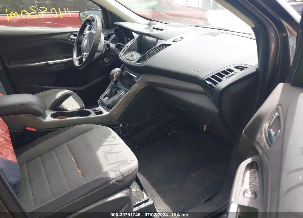 2016 FORD ESCAPE SE VIN: 1FMCU9GX8GUC12703