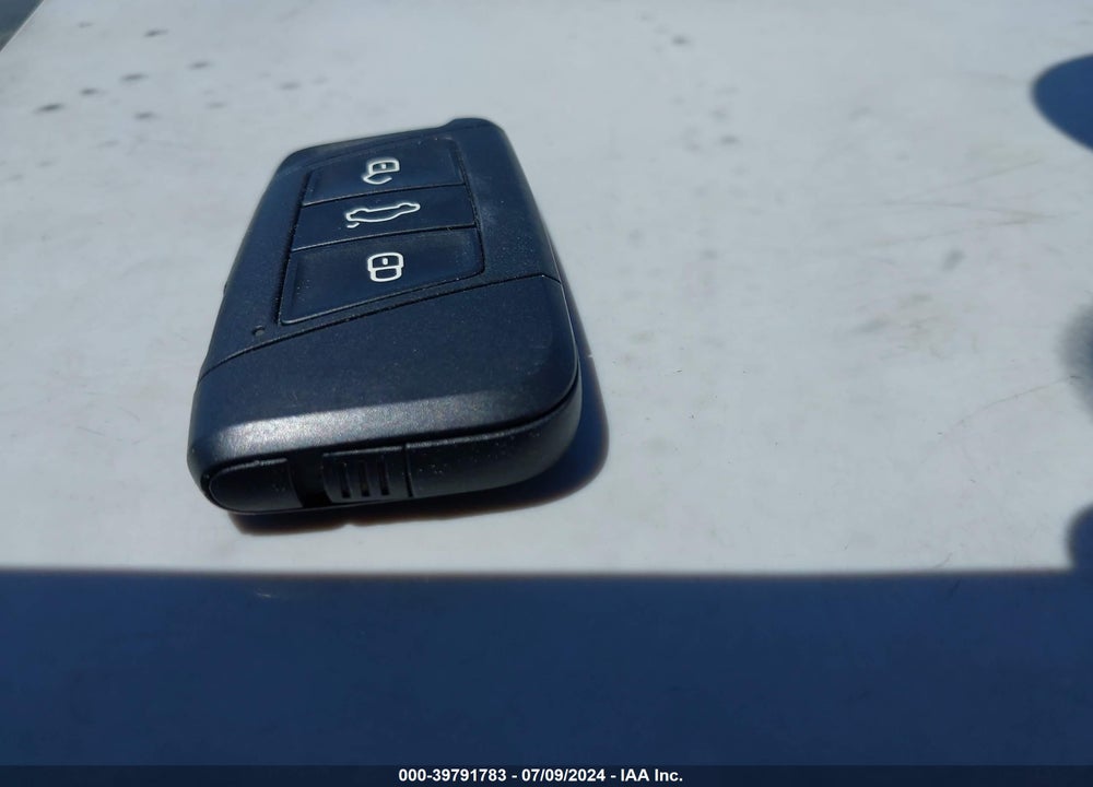 2019 VOLKSWAGEN JETTA VIN: 3VWE57BU8KM265200