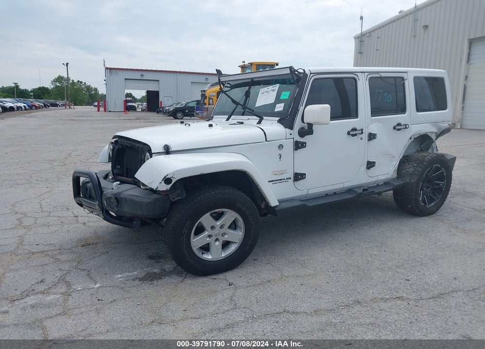 2014 JEEP WRANGLER UNLIMITED SAHARA VIN: 1C4BJWEG5EL233778