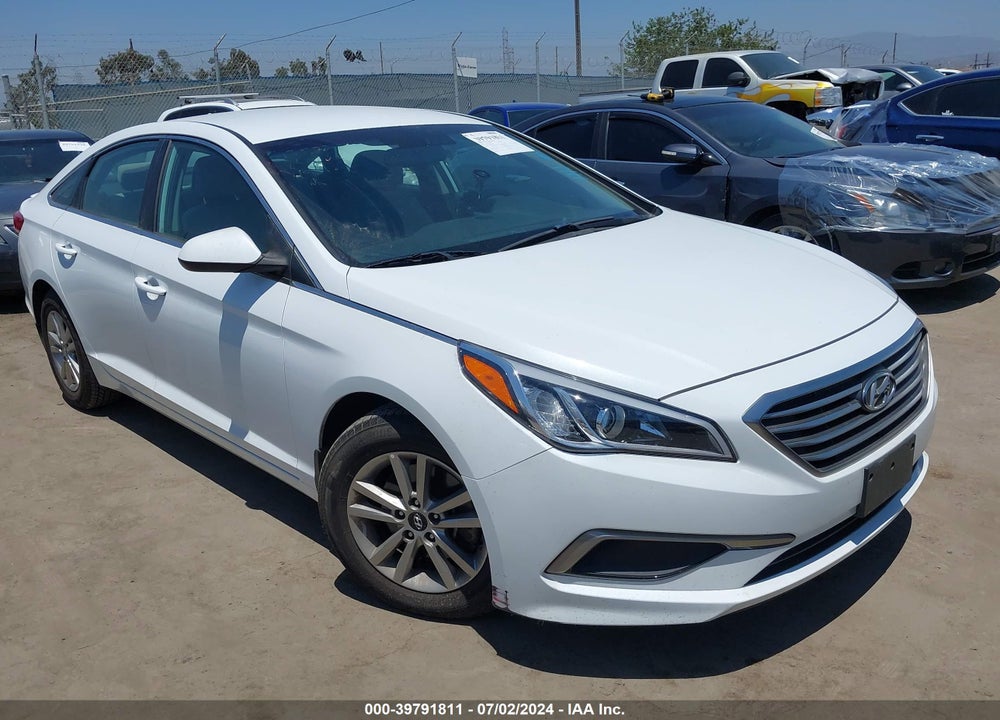 2016 HYUNDAI SONATA SE VIN: 5NPE24AF1GH363754