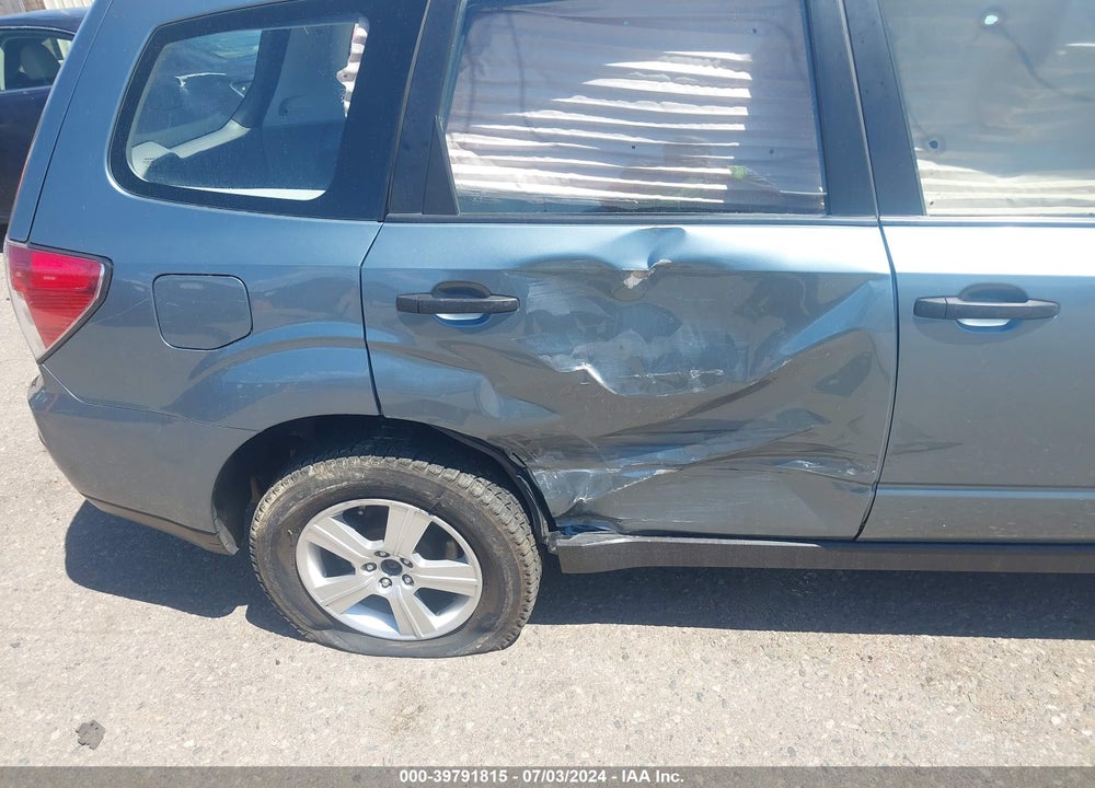 2013 SUBARU FORESTER 2.5X VIN: JF2SHABC1DH434127