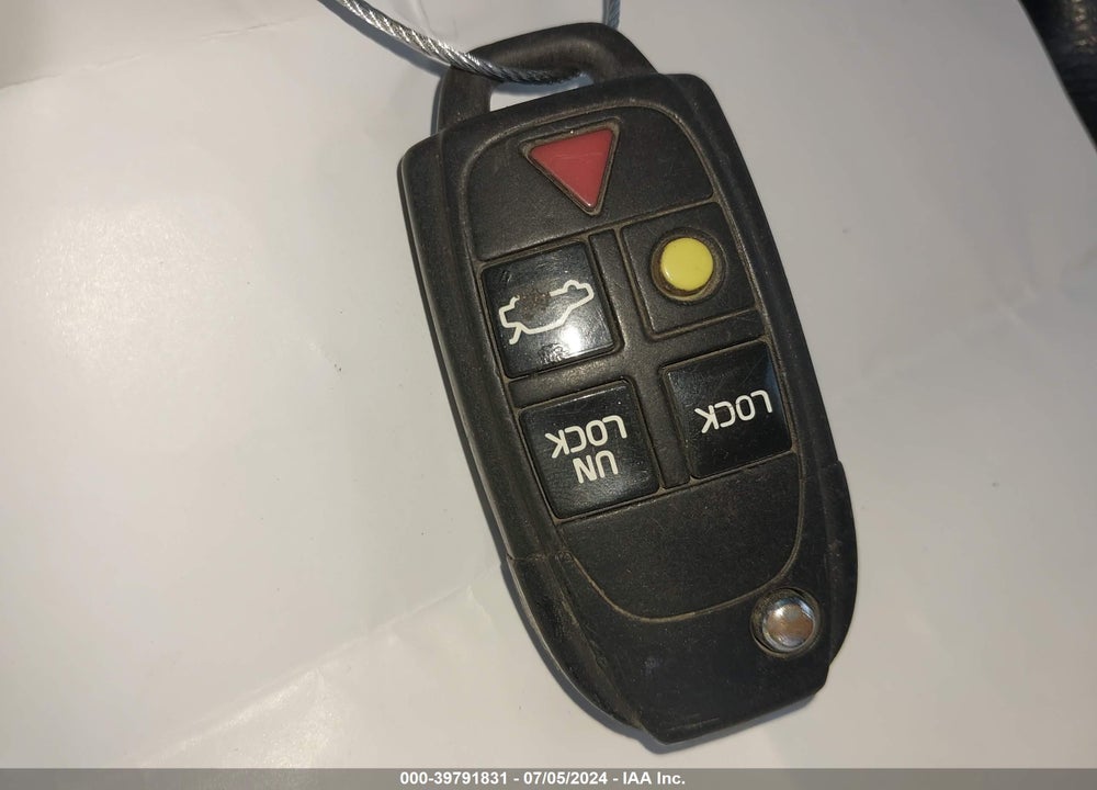 2007 VOLVO XC90 V8 VIN: YV4CZ852171329836