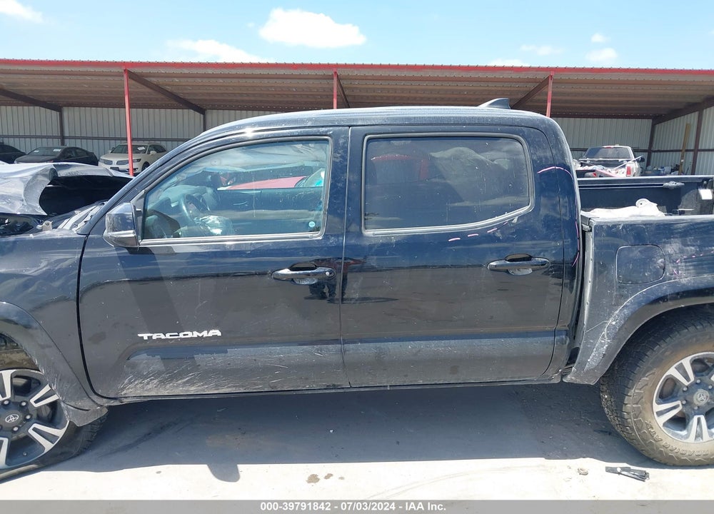 2017 TOYOTA TACOMA VIN: 3TMCZ5AN6HM096073