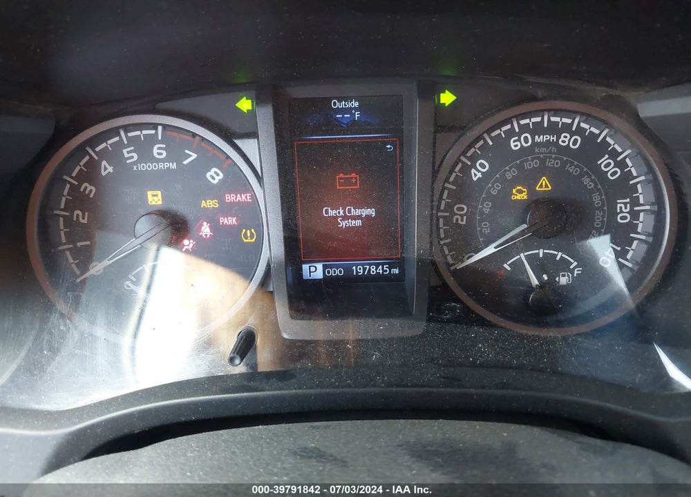 2017 TOYOTA TACOMA VIN: 3TMCZ5AN6HM096073