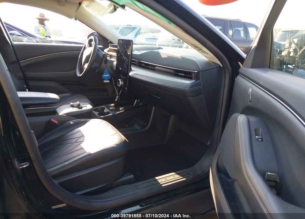 2023 FORD MUSTANG MACH-E SELECT VIN: 3FMTK1R42PMA61727