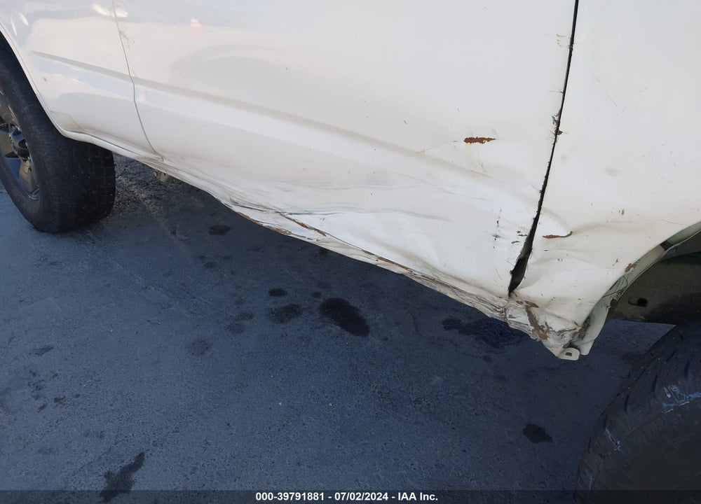 1999 TOYOTA 4RUNNER VIN: JT3GM84R7X0040083